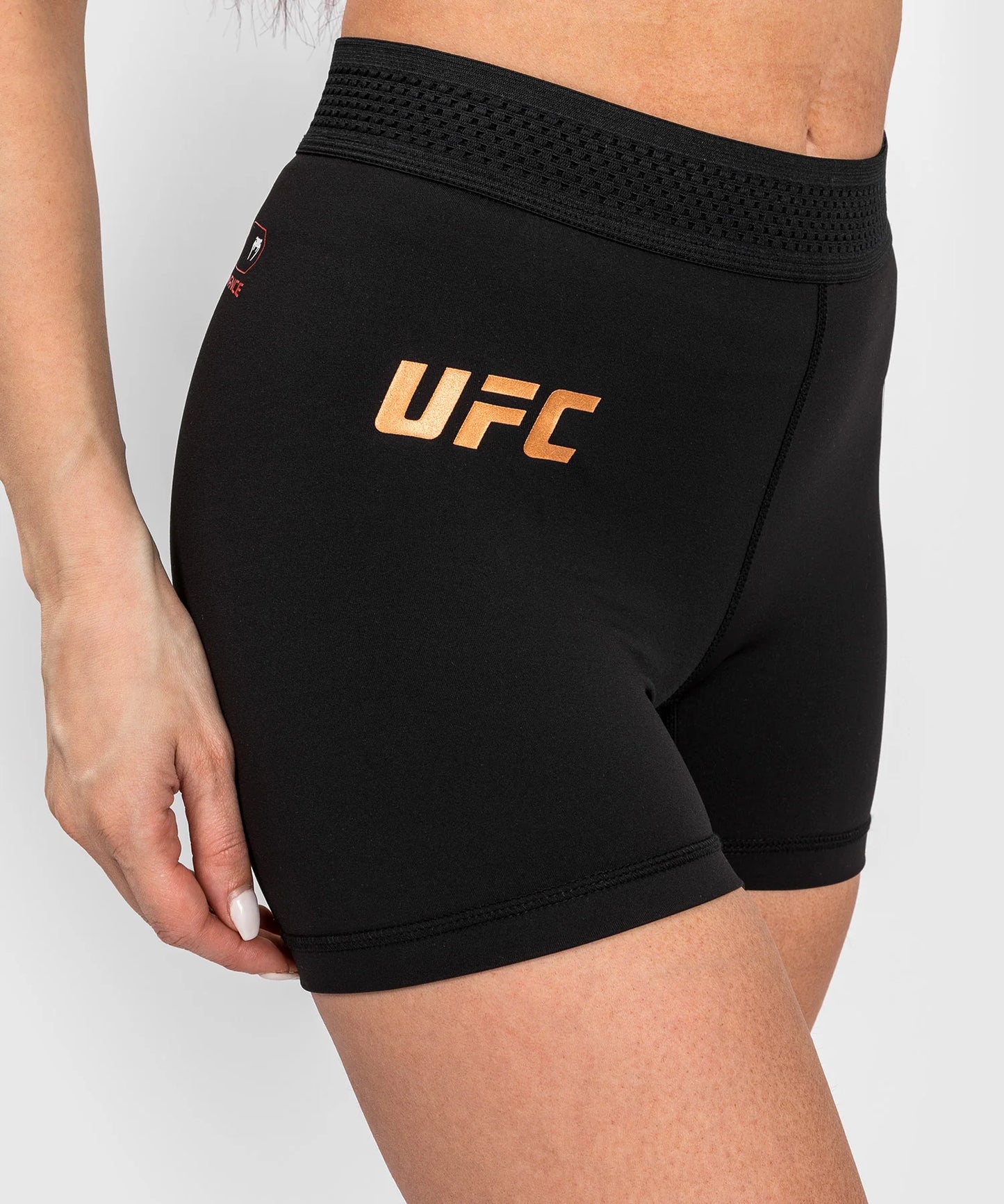 UFC ADRENALINE BY VENUM FIGHT WEEK WOMEN’S VALE TUDO SHORT - BLACK