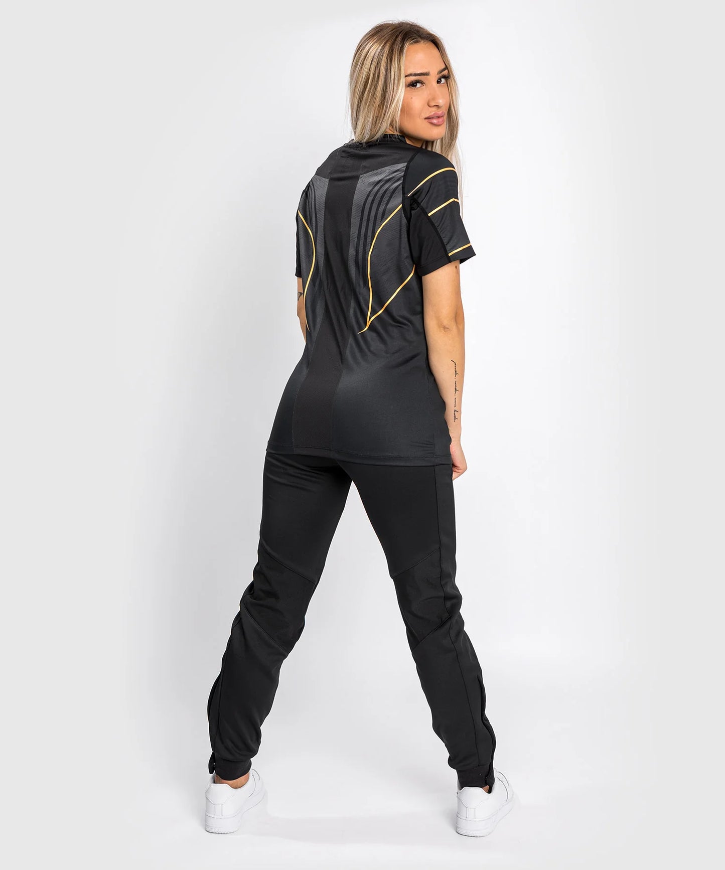 UFC VENUM AUTHENTIC FIGHT NIGHT 2.0 KIT BY VENUM WOMEN'S WALKOUT JERSEY - CHAMPION
