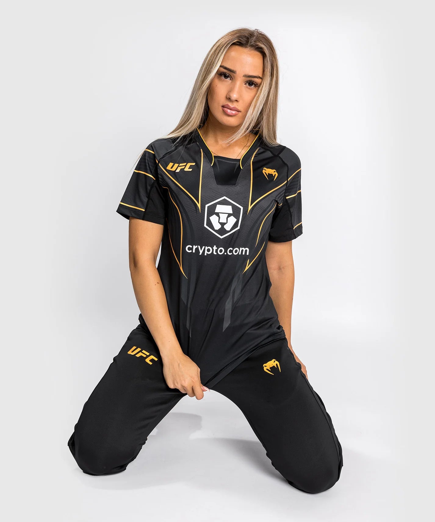 UFC VENUM AUTHENTIC FIGHT NIGHT 2.0 KIT BY VENUM WOMEN'S WALKOUT JERSEY - CHAMPION