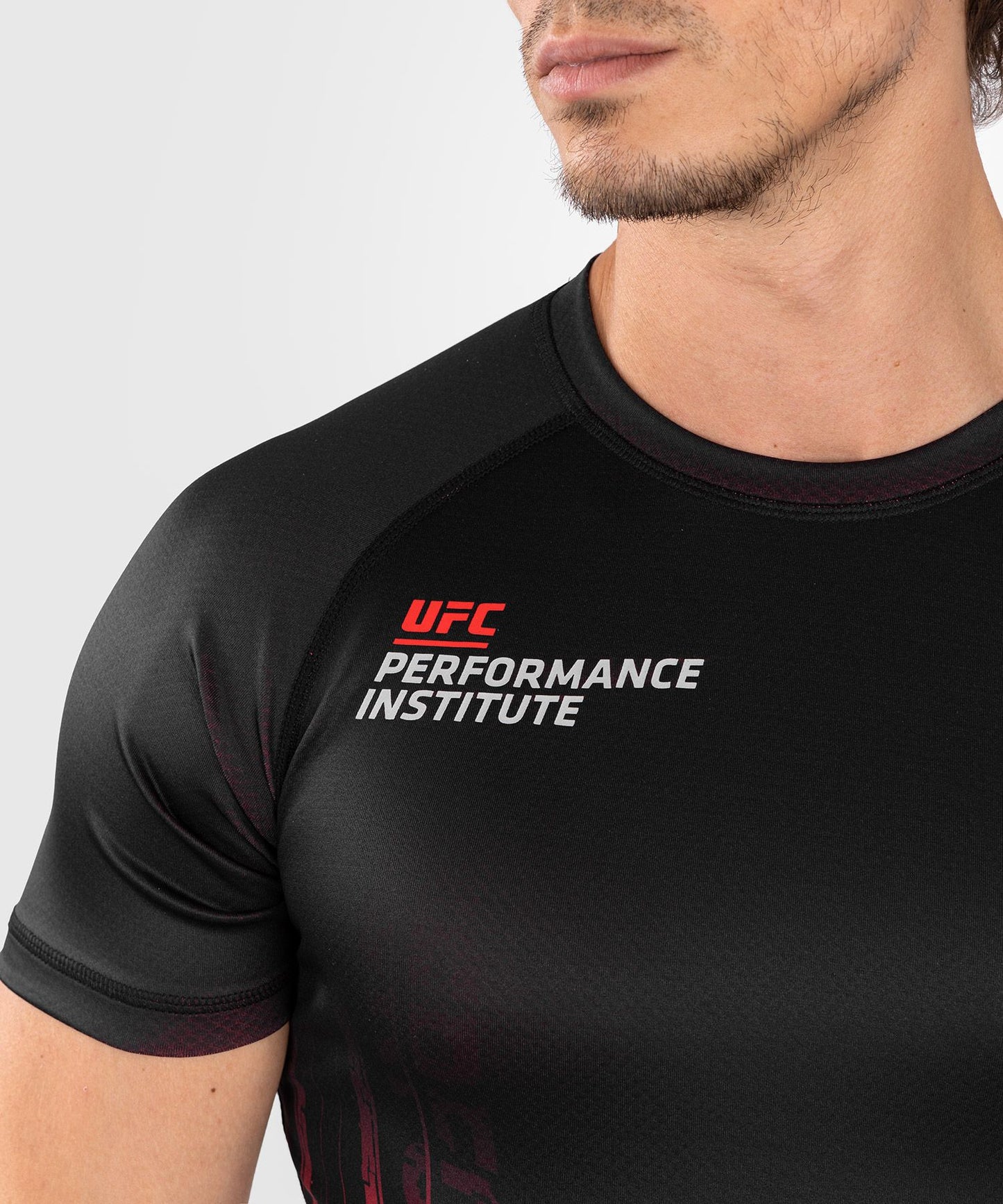 UFC VENUM PERFORMANCE INSTITUTE 2.0 MEN’S SHORT-SLEEVE RASHGUARD - BLACK/RED