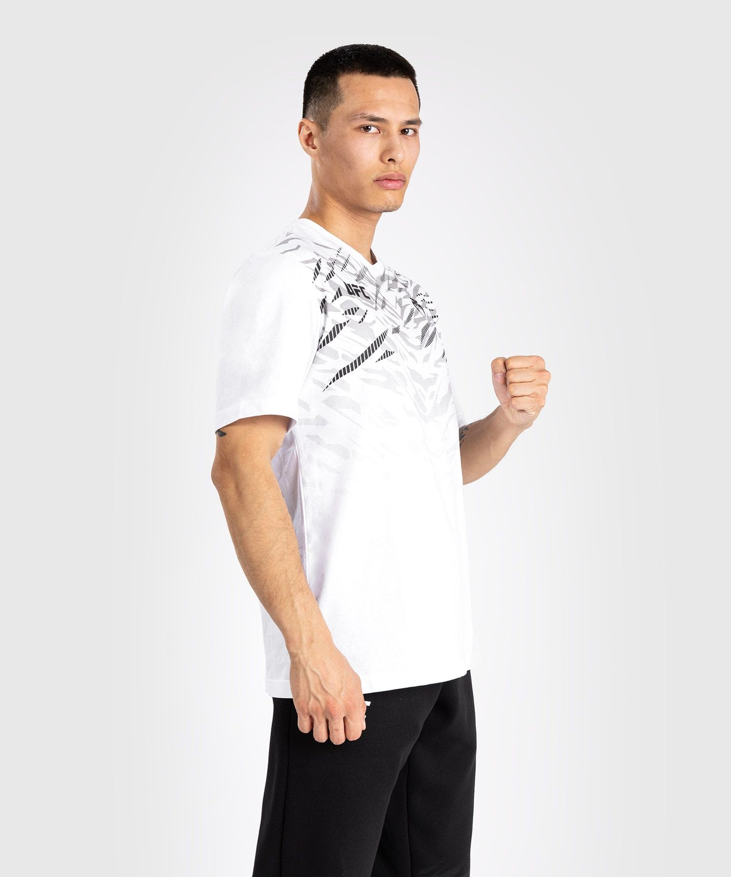 UFC Fusion by Venum Men’s Replica Short Sleeve T-Shirt - White
