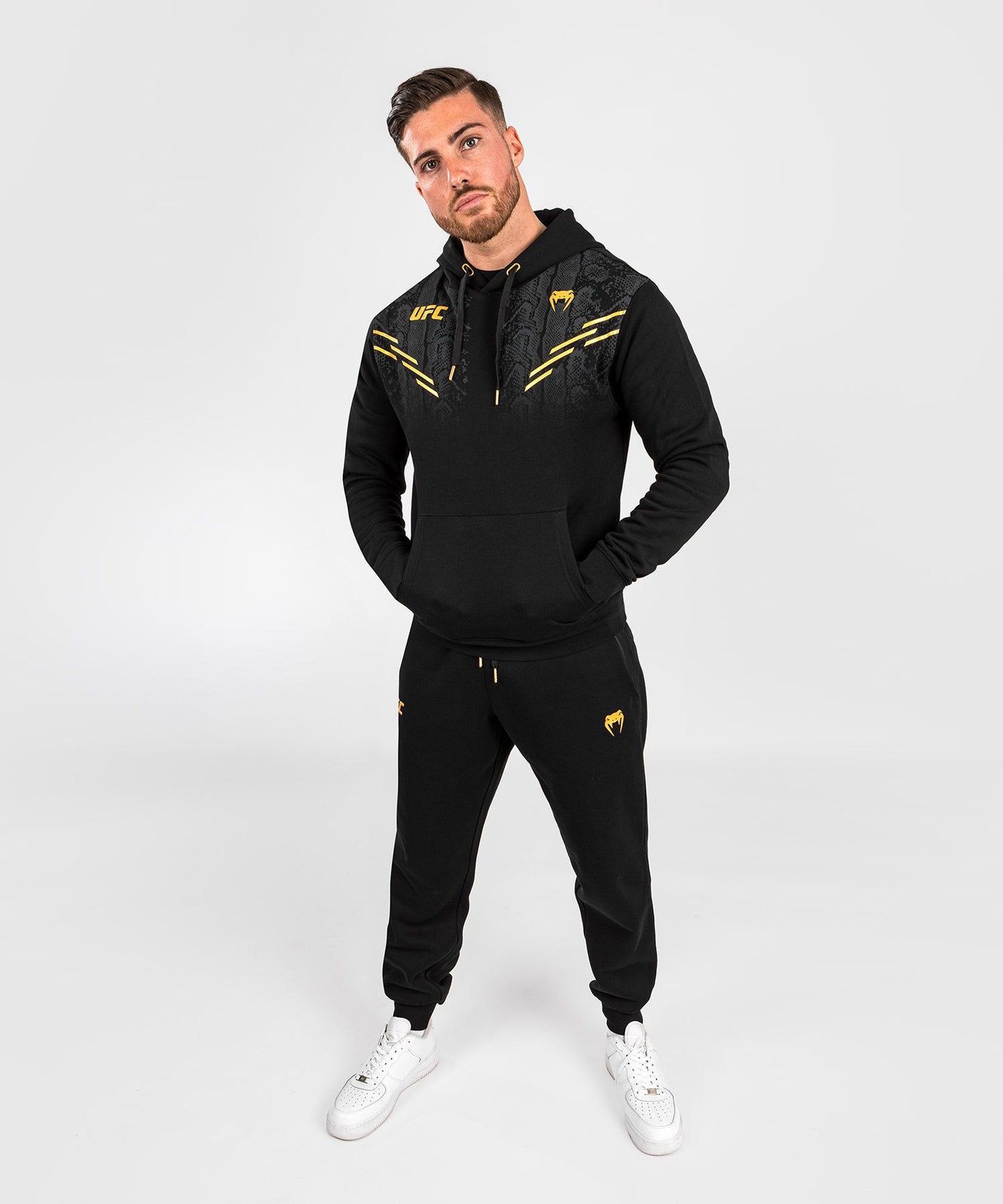 UFC ADRENALINE BY VENUM REPLICA MEN’S PULLOVER HOODIE - CHAMPION